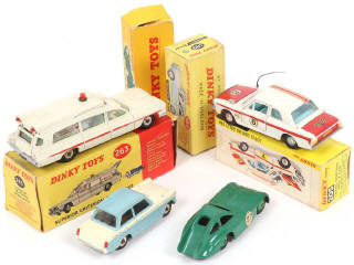 Lot 268 - DINKY TOYS (GB) (4)