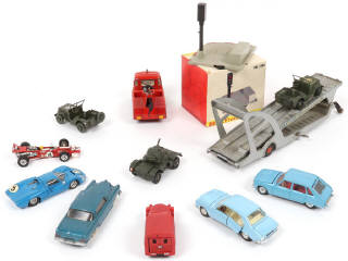 Lot 312 - DINKY TOYS (FRANCE) (12)