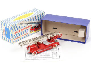 Lot 291 - DINKY TOYS (FRANCE) (1)