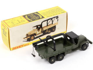 Lot 287 - DINKY TOYS (FRANCE) (1)