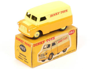 Lot 260 - DINKY TOYS (GB) (1)