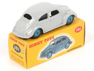 Lot 259 - DINKY TOYS (GB) (1)