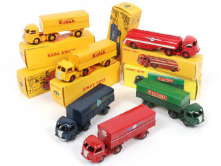 Lot 273 - DINKY TOYS (FRANCE) (1)