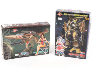 Lot 154 - DIVERS (9)