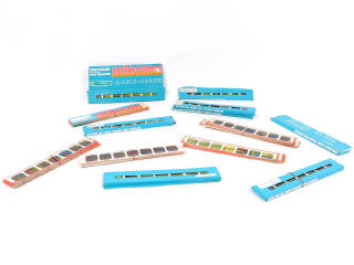 Lot 260 - MECCANO (FRANCE) (20)
