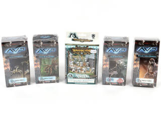 Lot 157 - DIVERS (11)