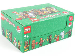 Lot 225 - LEGO (DANEMARK) (1)