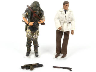 Lot 207 - DIVERS (4)