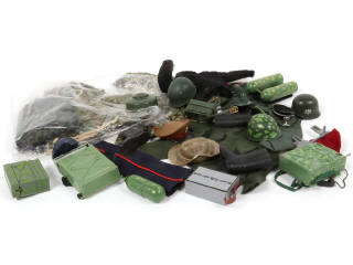 Lot 213 - DIVERS (50)