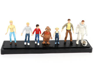 Lot 144 - DIVERS (2)