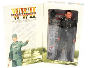 Lot 123 - DRAGON MODELS Ltd (HONG KONG) (1)