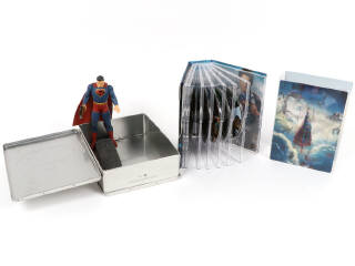 Lot 272 - DIVERS (4)