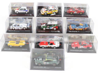 Lot 65 - DIVERS (10)