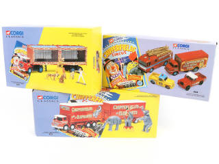Lot 194 - CORGI TOYS (GB) (3)