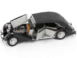 Lot 53 - FRANKLIN MINT (USA) (3)
