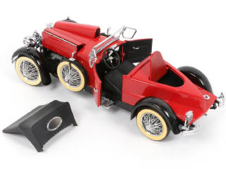 Lot 55 - FRANKLIN MINT (USA) (3)