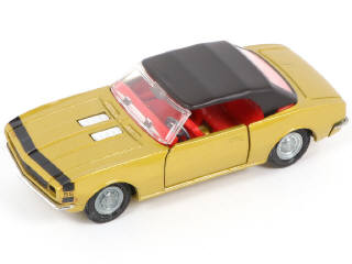 Lot 198 - CORGI TOYS (GB) (3)