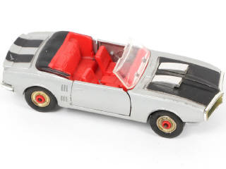 Lot 196 - CORGI TOYS (GB) (3)