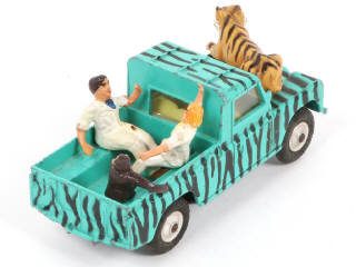 Lot 193 - CORGI TOYS (GB) (2)