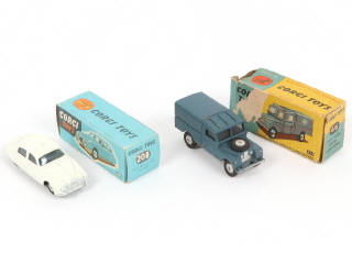 Lot 192 - CORGI TOYS (GB) (2)