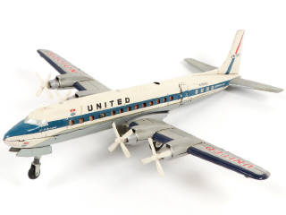 Lot 37 - YONEZAWA TOYS (JAPON) (1)