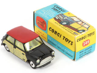 Lot 188 - CORGI TOYS (GB) (1)