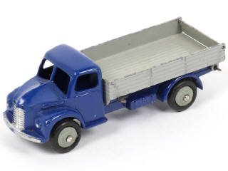 Lot 282 - DINKY TOYS (GB) (1)