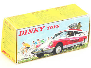 Lot 327 - DINKY TOYS (FRANCE) (1)