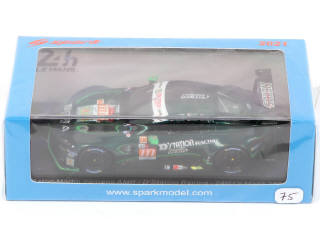 Lot 80 - SPARK (MACAU) (3)