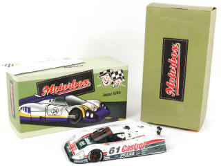 Lot 24 - EXOTO (USA) (1)