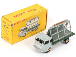 Lot 350 - DINKY TOYS (FRANCE) (1)