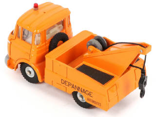 Lot 352 - DINKY TOYS (FRANCE) (1)