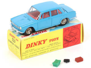 Lot 344 - DINKY TOYS (FRANCE) (1)