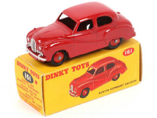 Lot 290 - DINKY TOYS (GB) (1)