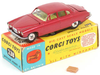 Lot 177 - CORGI TOYS (GB) (1)