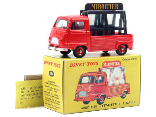 Lot 811 - DINKY TOYS FRANCE (1)