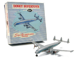 Lot 845 - DINKY TOYS FRANCE (1)