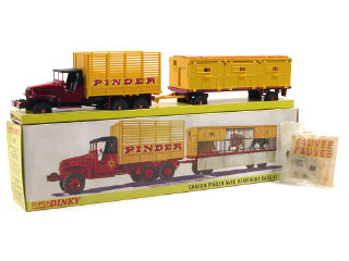 Lot 838 - DINKY TOYS FRANCE (1)