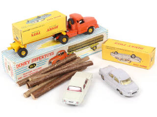 Lot 321 - DINKY TOYS (FRANCE) (3)