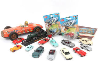 Lot 73 - DIVERS (19)