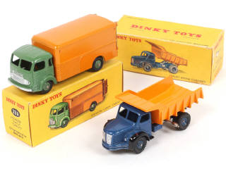 Lot 305 - DINKY TOYS (FRANCE) (2)