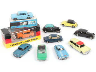 Lot 61 - DIVERS (10)