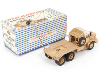 Lot 369 - DINKY TOYS (FRANCE) (1)