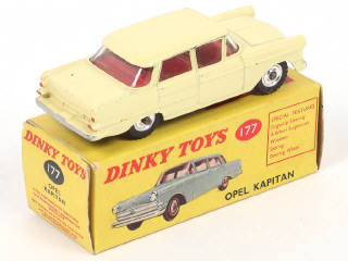 Lot 400 - DINKY TOYS (GB) (1)