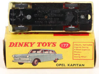 Lot 400 - DINKY TOYS (GB) (1)