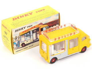 Lot 359 - DINKY TOYS (FRANCE) (1)