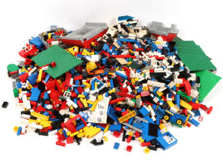 Lot 191 - LEGO (DANEMARK) (150)