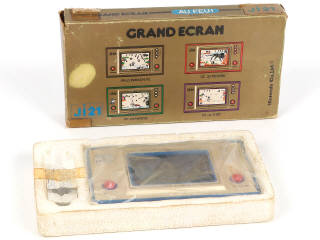 Lot 28 - NINTENDO (JAPON) (1)