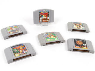 Lot 44 - NINTENDO (JAPON) (6)