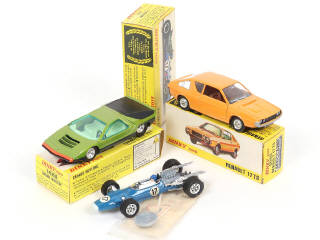 Lot 270 - DINKY TOYS (FRANCE) (3)